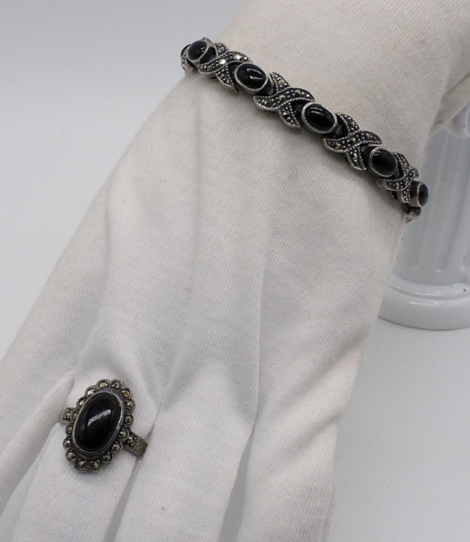 Black Onyx & Marcasite 925 Set: Vintage sterling, marcasite and black onyx bracelet (7" long) and ring (size 8). (16.2 dwt)