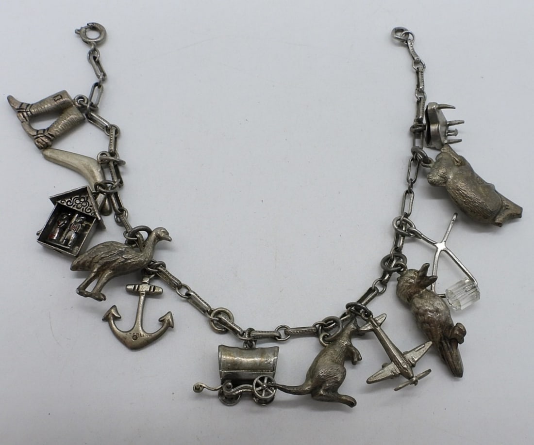 Vintage Sterling Charm Bracelet, 12 Charms (1 of 4)