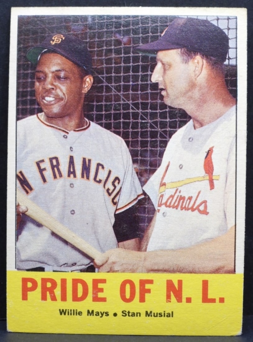 Willie Mays & Stan Musial #138 TOPPS (1 of 2)
