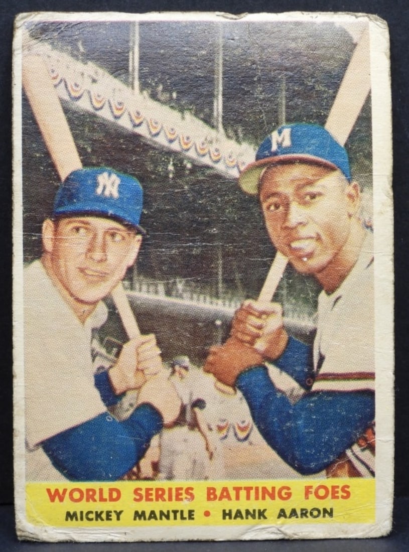 World Series Batting Foes #418: Mickey Mantle and Hank Aaron. Creases and rounded corners. Edges worn down. Poor condition