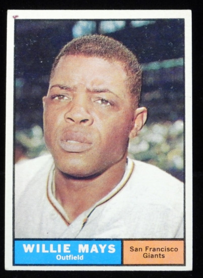 Willie Mays #150 TOPPS Card: Corners are slightly rounded / folded. No creases. Good condition
