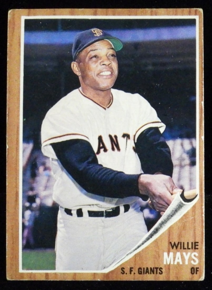 Willie Mays TOPPS #300 Card (1 of 2)