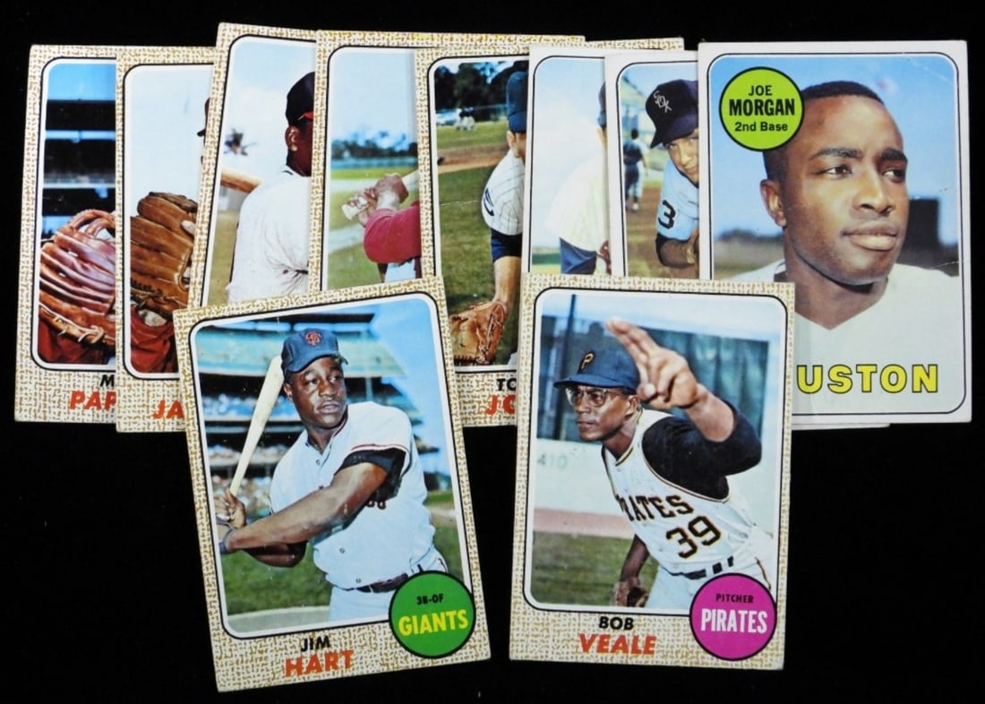 Variety Of TOPPS Baseball Cards (10): Various conditions, no duplicates. Including Bob Veale, Milt Pappas, Jim Hart and more.