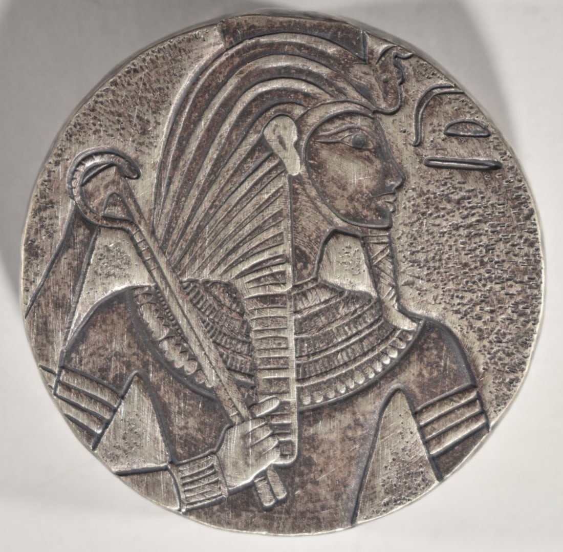 5oz Silver King Tut Coin- Egyptian Relic Series: Your #1 shop for all things collectible.