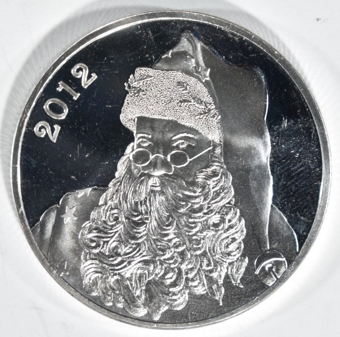 2012 Santa 1oz Silver Round (1 of 2)
