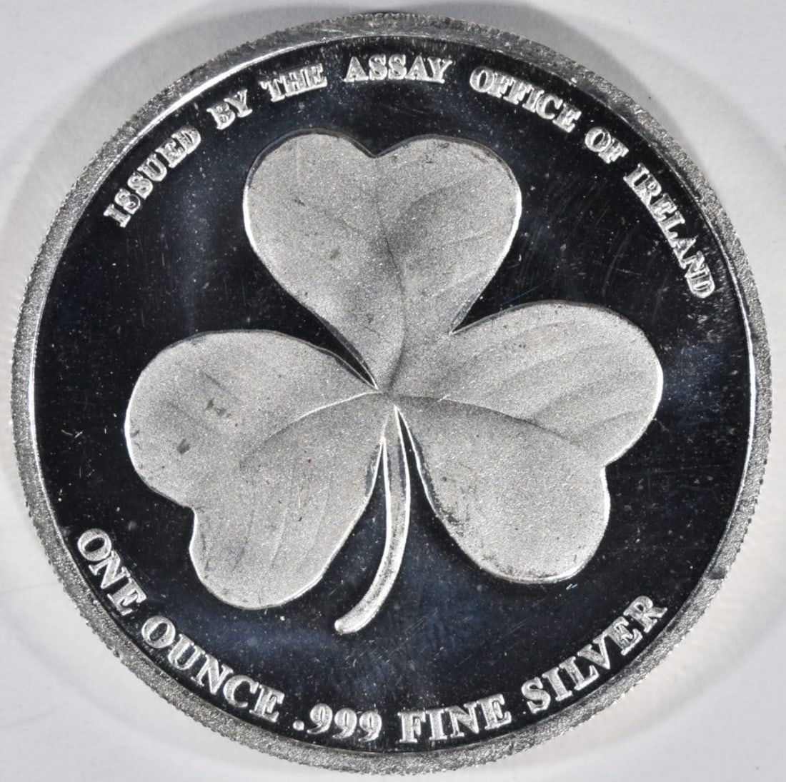 1oz Silver Clover Round (1 of 2)