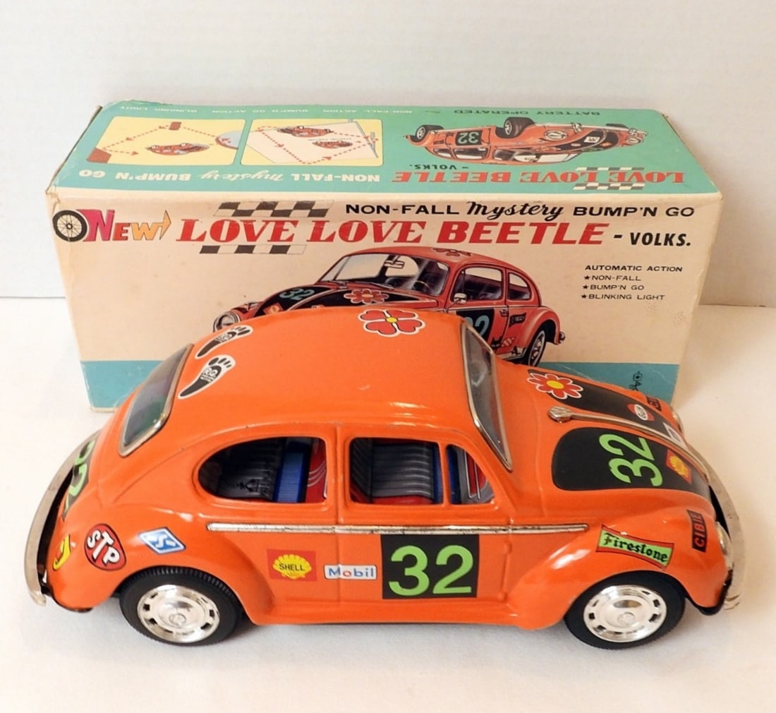 Love Beetle Non-Fall Mystery Bump'n Go (1 of 4)