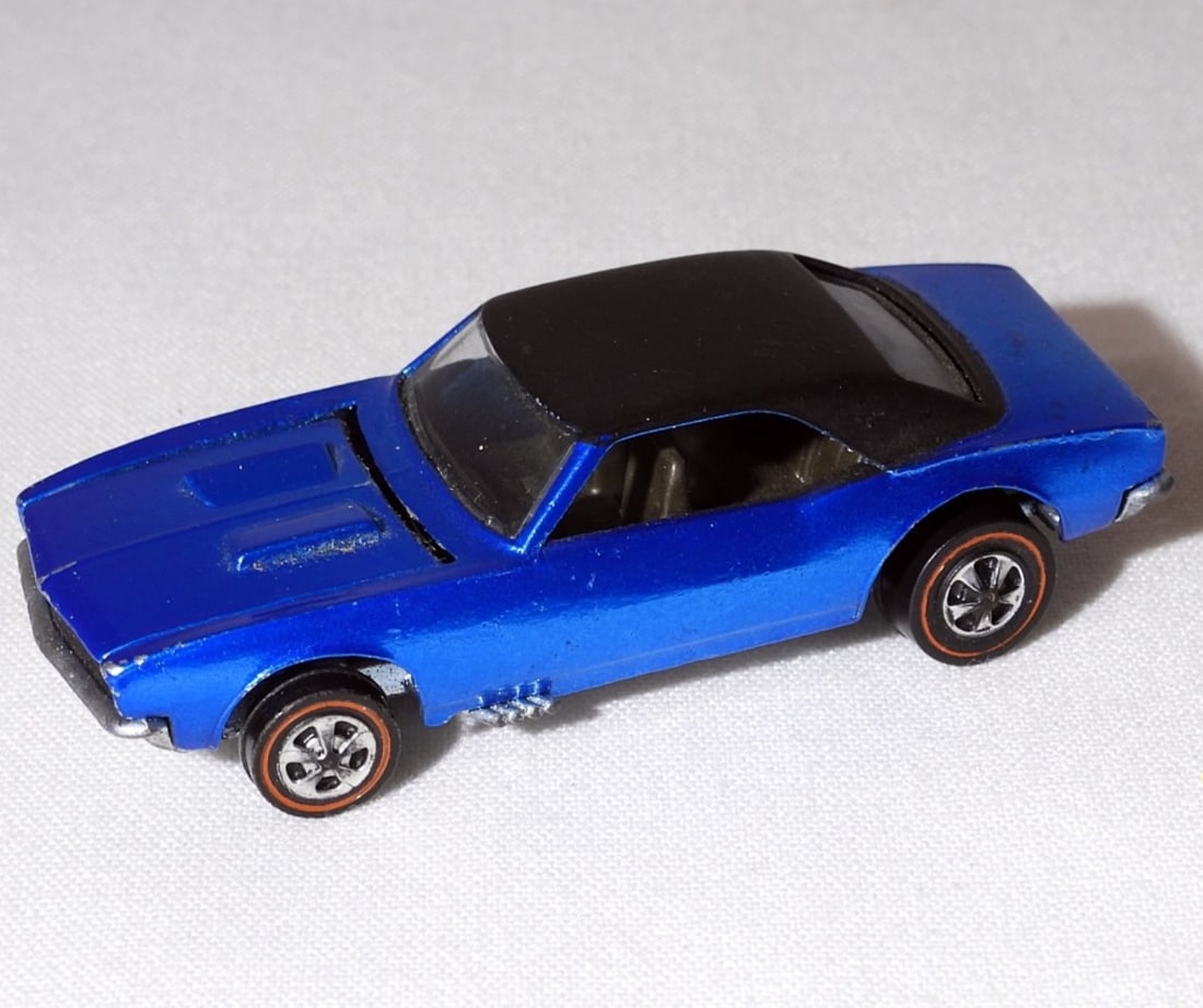 Blue Custom Camero Redline Hot Wheels (1 of 3)