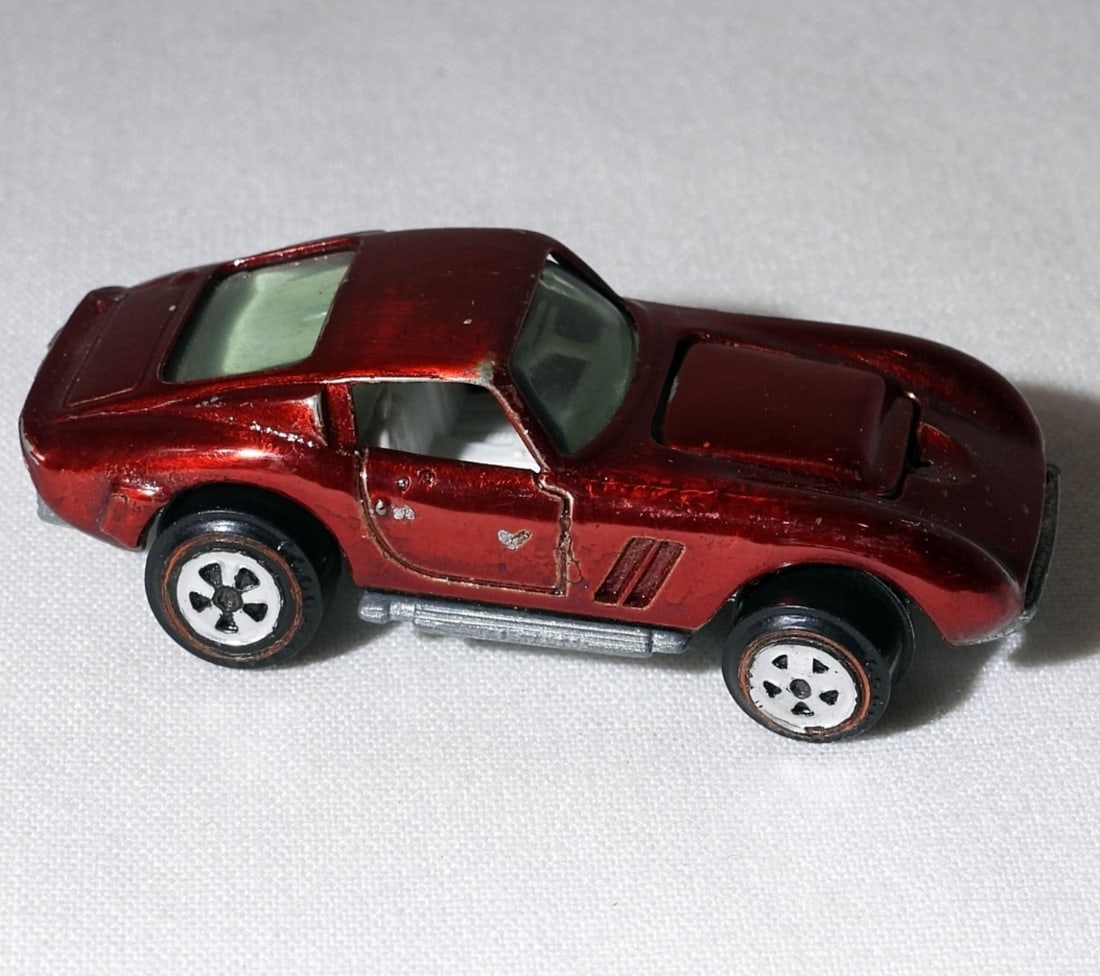 Johnny Lightning Custom Ferrari: Red