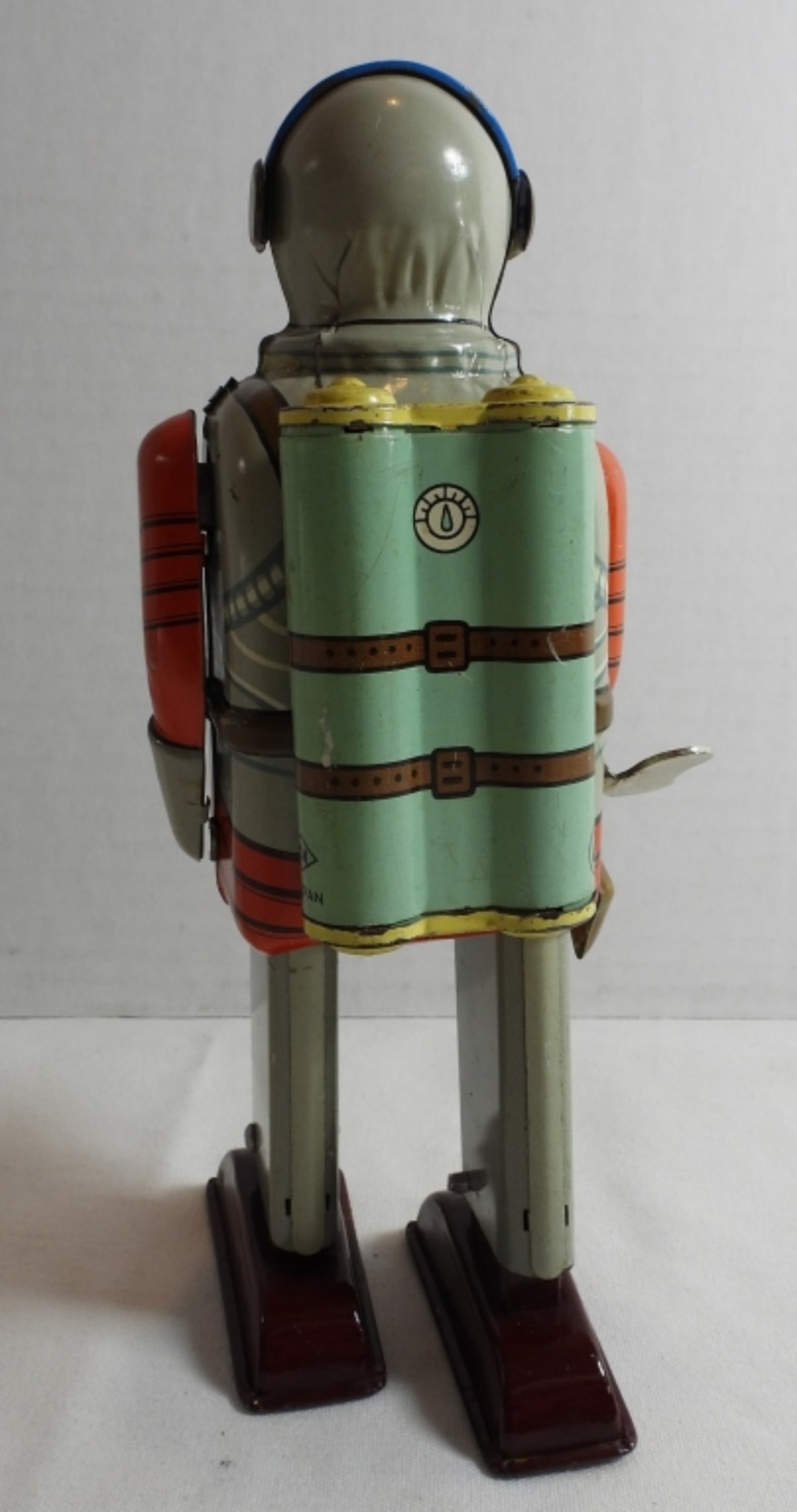 Space Commando Tin Wind-Up Robot 1950s - 3