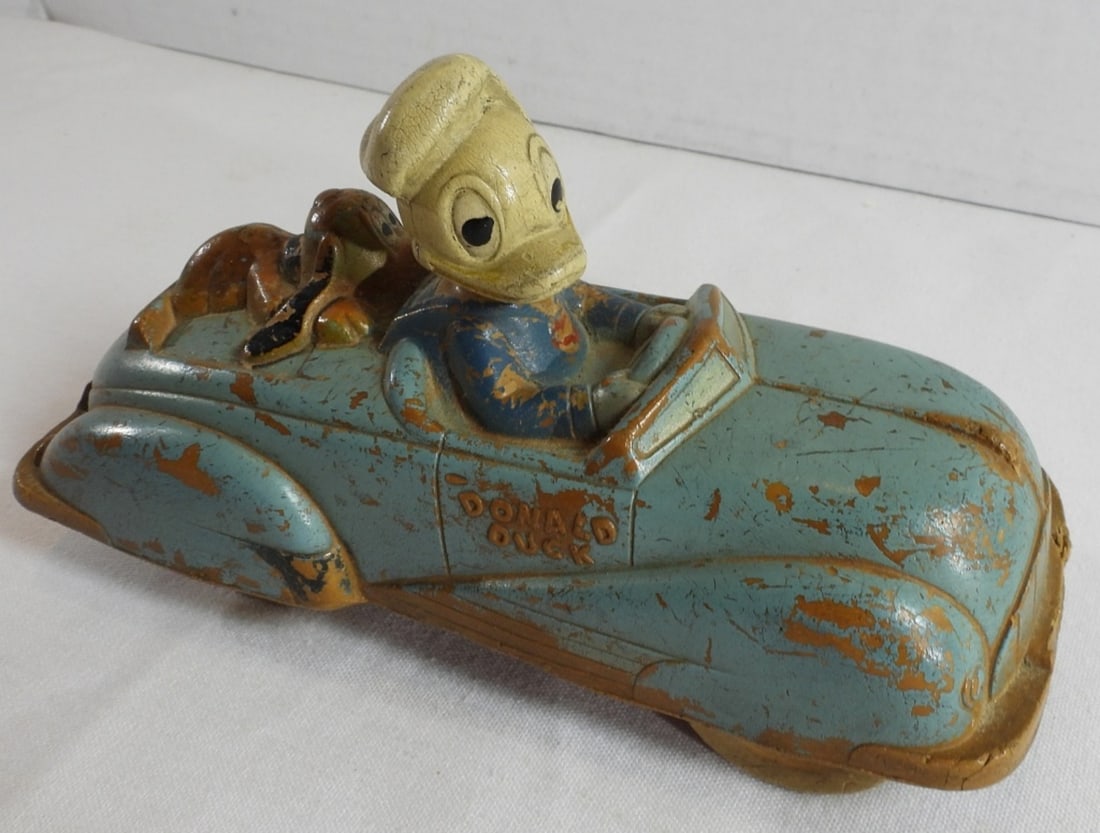 Walt Disney Donald Duck & Pluto (1 of 4)