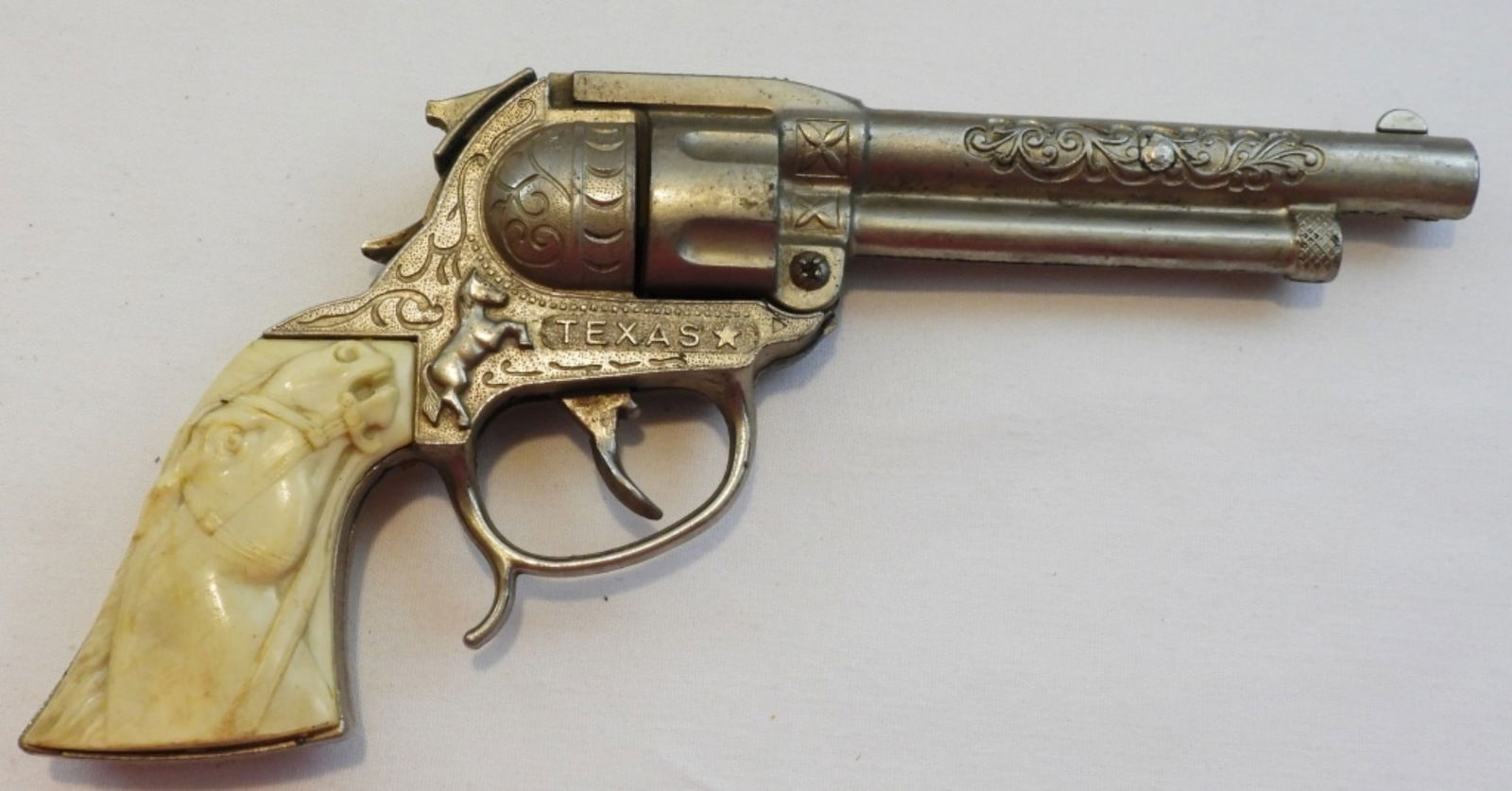 Cap Gun With Holster - 3