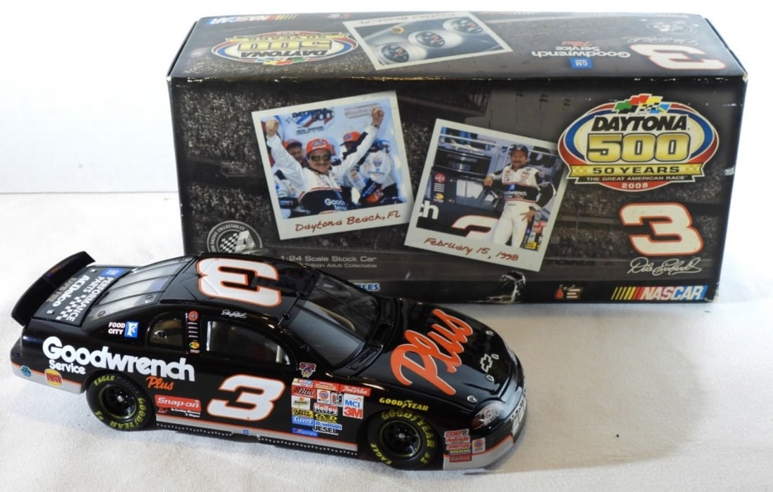 Dale Earnhart Racing Collectable (1 of 10)