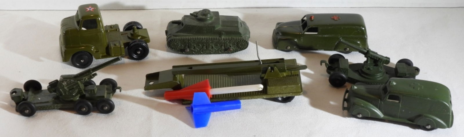 Tootsie Toys Military Trucks: All in good condition, Comes in a Omaha steak box NOT original boxes.