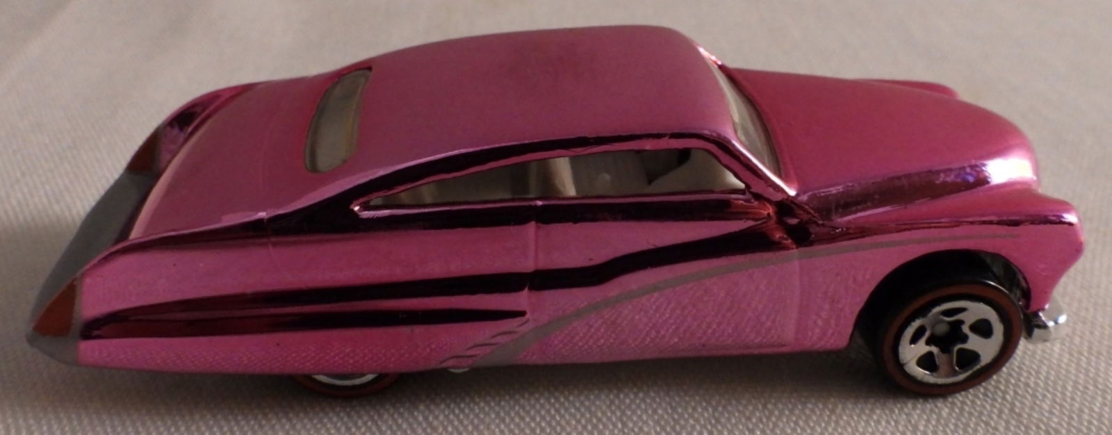 1983 Purple Passion Red Line Hot Wheels: Bid Vintage!