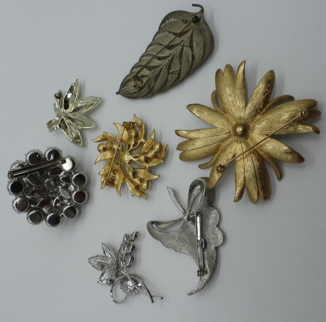 (7) Brooches - 2