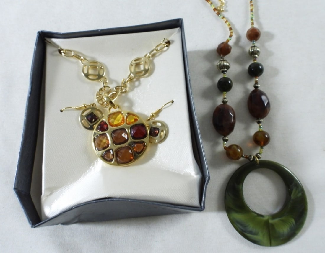 2 Earring and Necklace Sets - 2