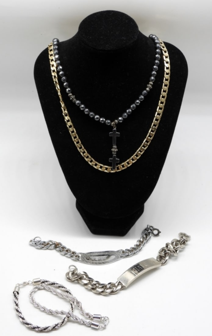 Mixed Jewelry: Bracelets & Necklaces