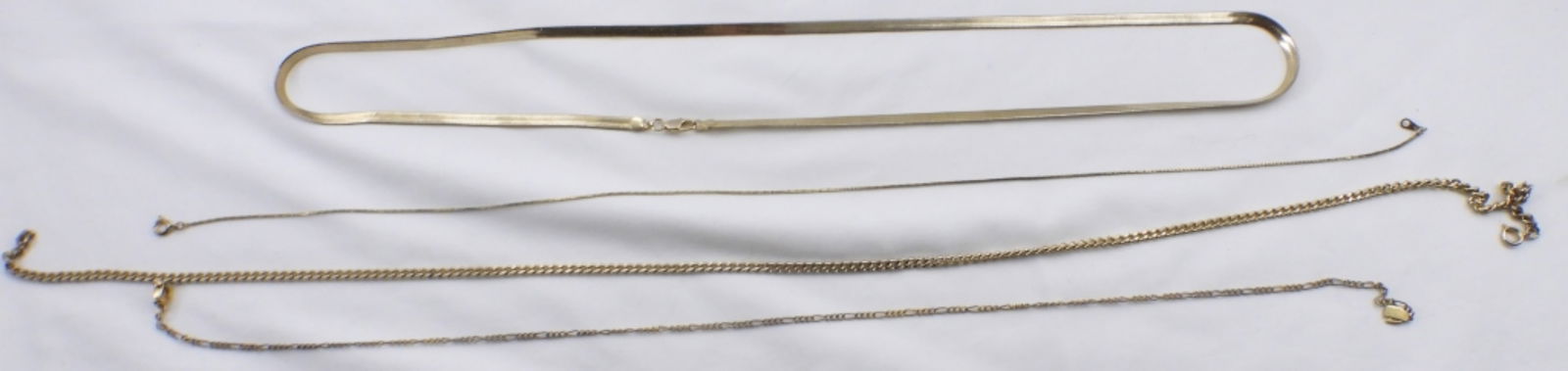 (4) Gold-Tone Chain Necklaces: Basic chain necklaces