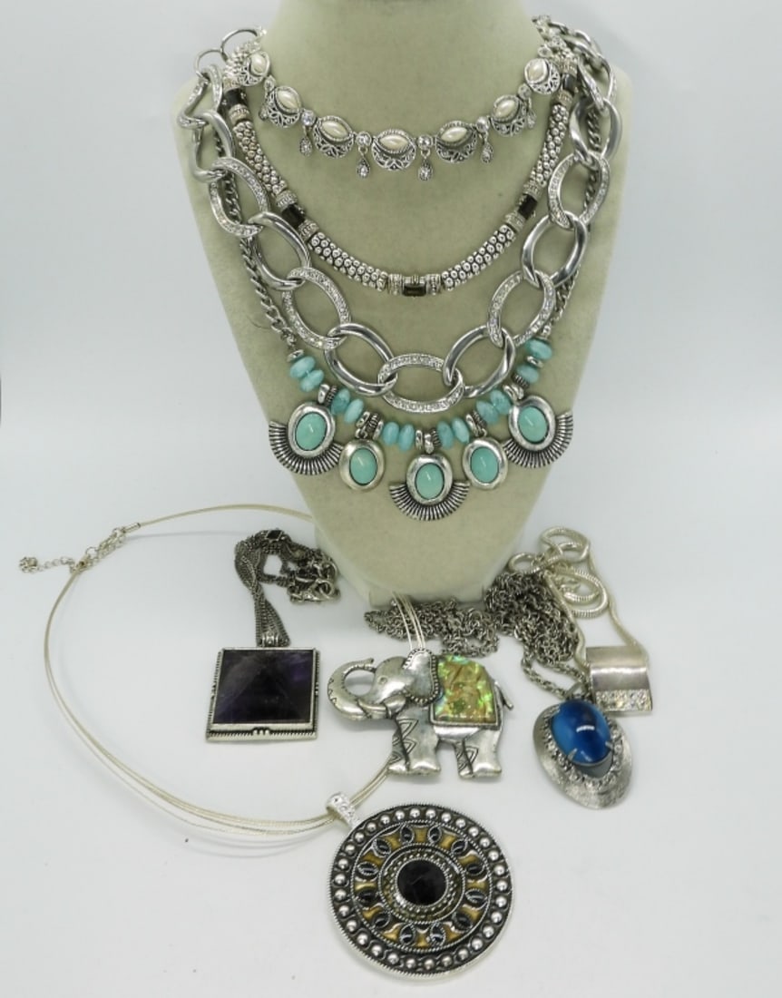 (9) Beautiful Necklaces: Different kinds and various sizes, but beautiful nonetheless.