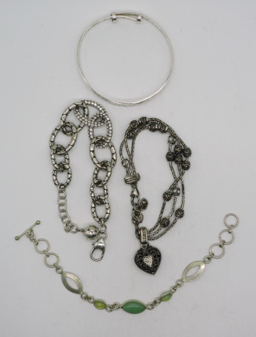 (4) Bracelets (1 of 2)