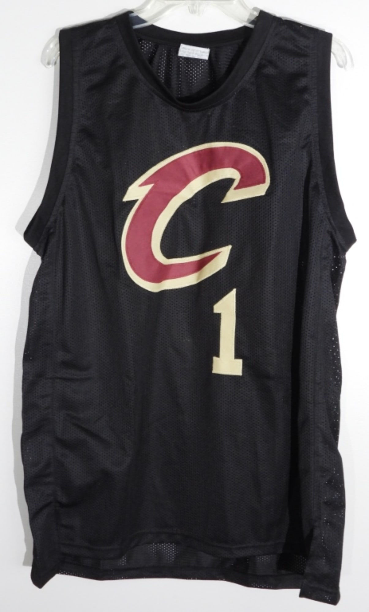 Max Strus Cleveland Cavliers Jersey Signed: Size XL. No COA