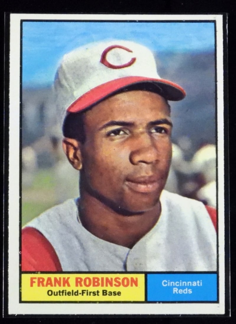 TOPPS Frank Robinson #360 1961: TOPPS Frank Robinson in G/VG condition