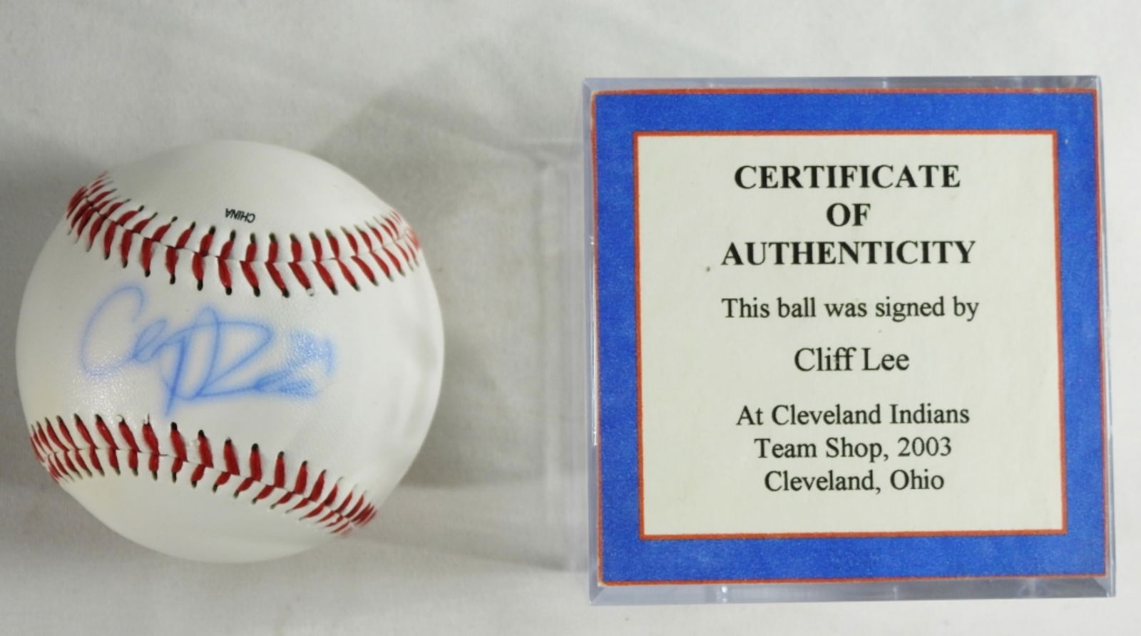 Cliff Lee Signed Baseball: Good condition Rawlins Official League