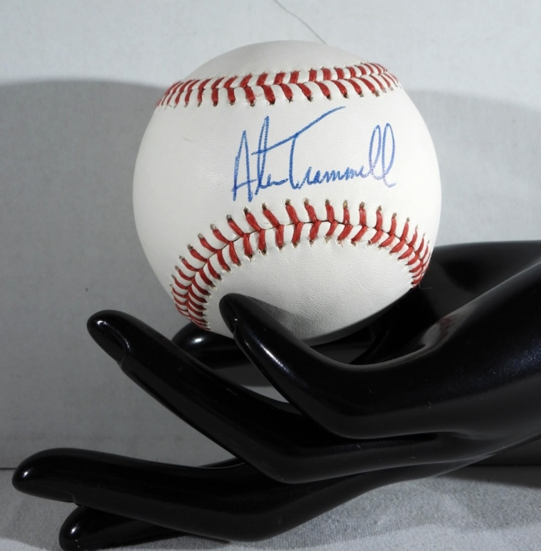 Alan Trammell Signed Baseball: Rawlings. Official ball National League