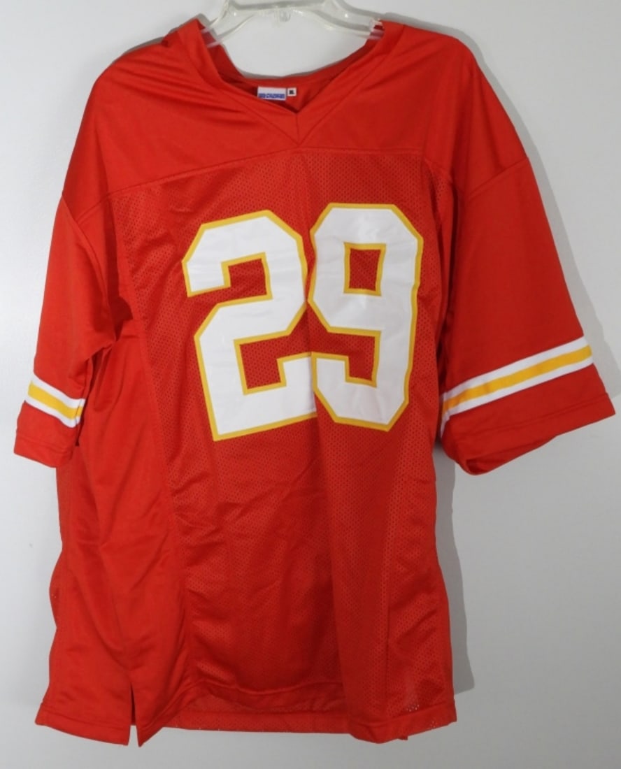 Kareem Hunt Chiefs Signed Jersey #29 Beckett: Signed on a Kansas Chiefs jersey XL. Beckett hologram sticker BP46225