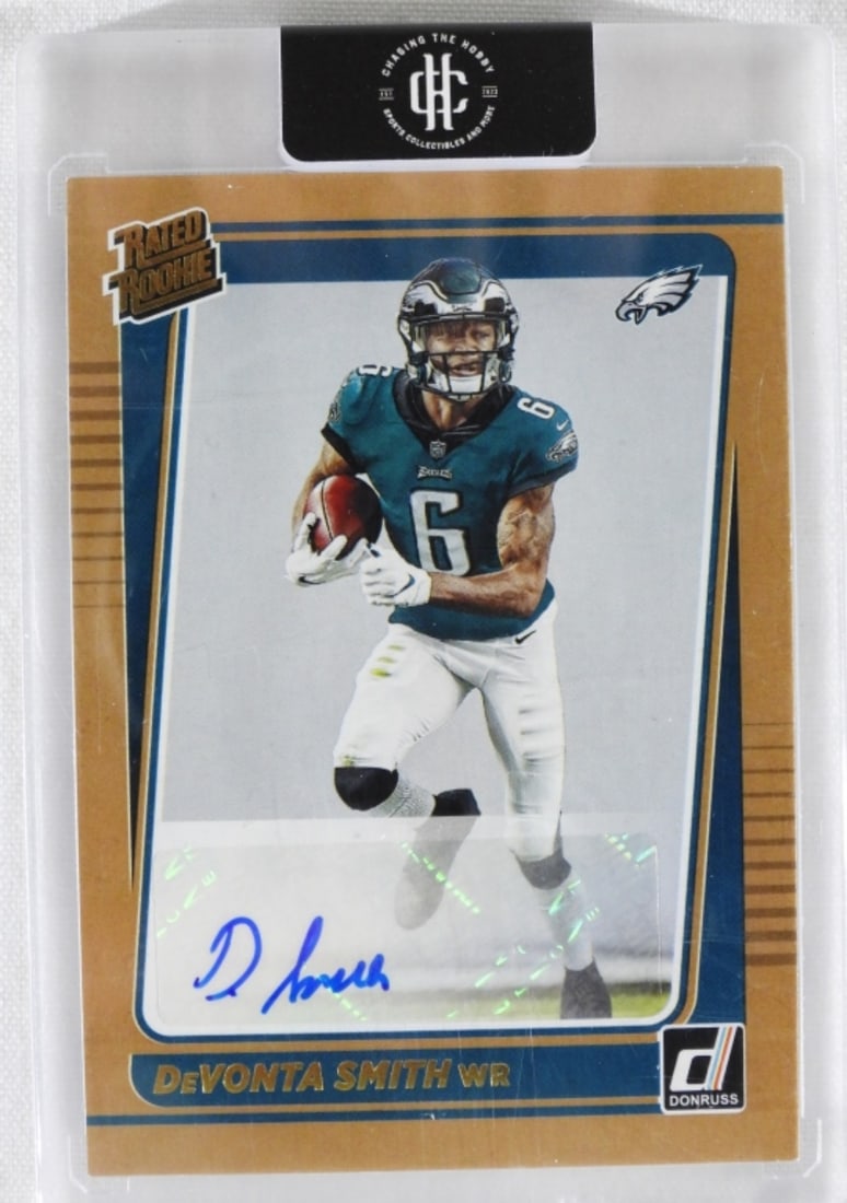2021 Donruss Autograph Devonta Smith #261 (1 of 2)