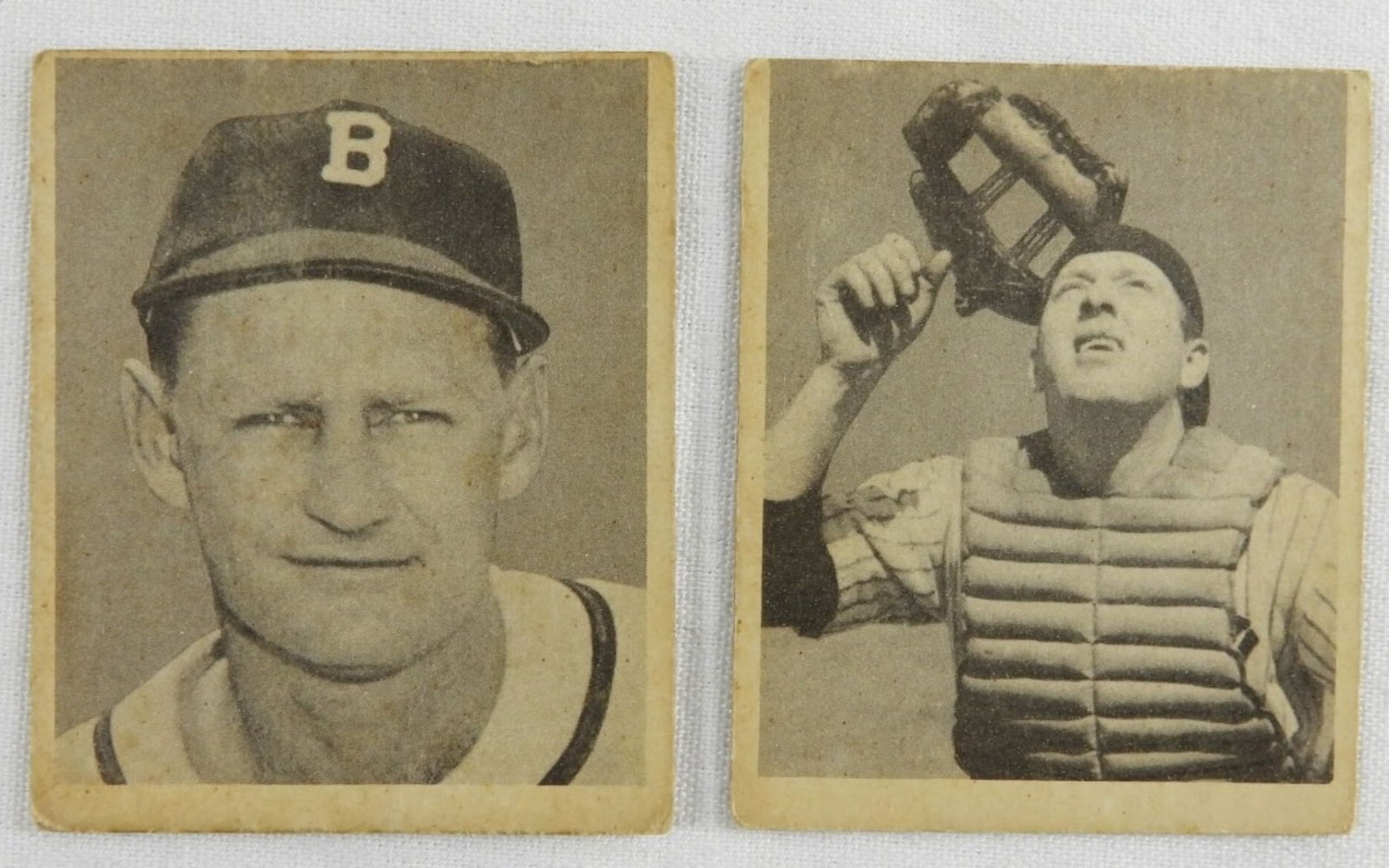 (2) Bowman Gumm 1948 Cards (1 of 3)