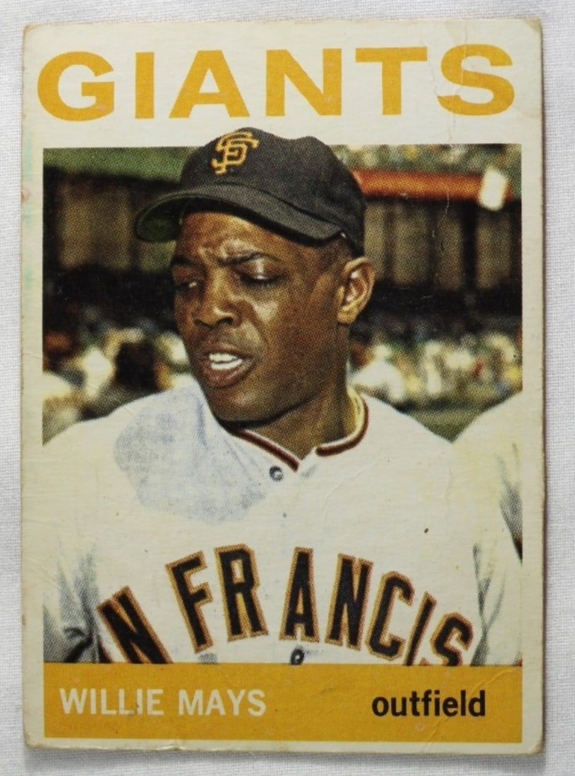 Willie Mays TOPPS #150: Some creasing, corners are rounded. In fair condition