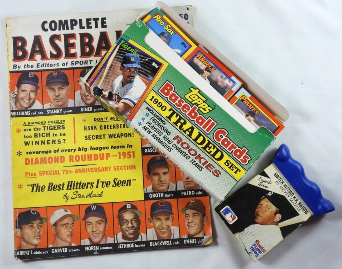 Baseball Mixed Lot Of Memorabilia (1 of 2)