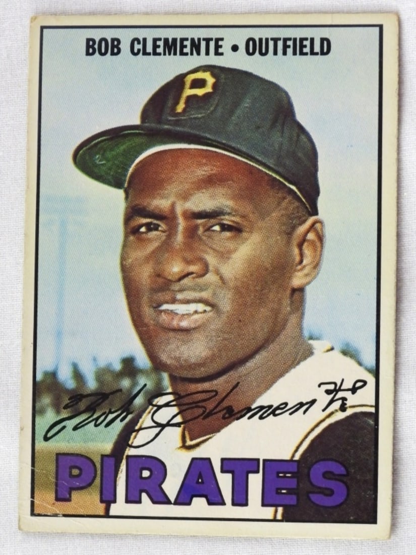 1967 TOPPS #400 Bob Clemente Card (1 of 2)