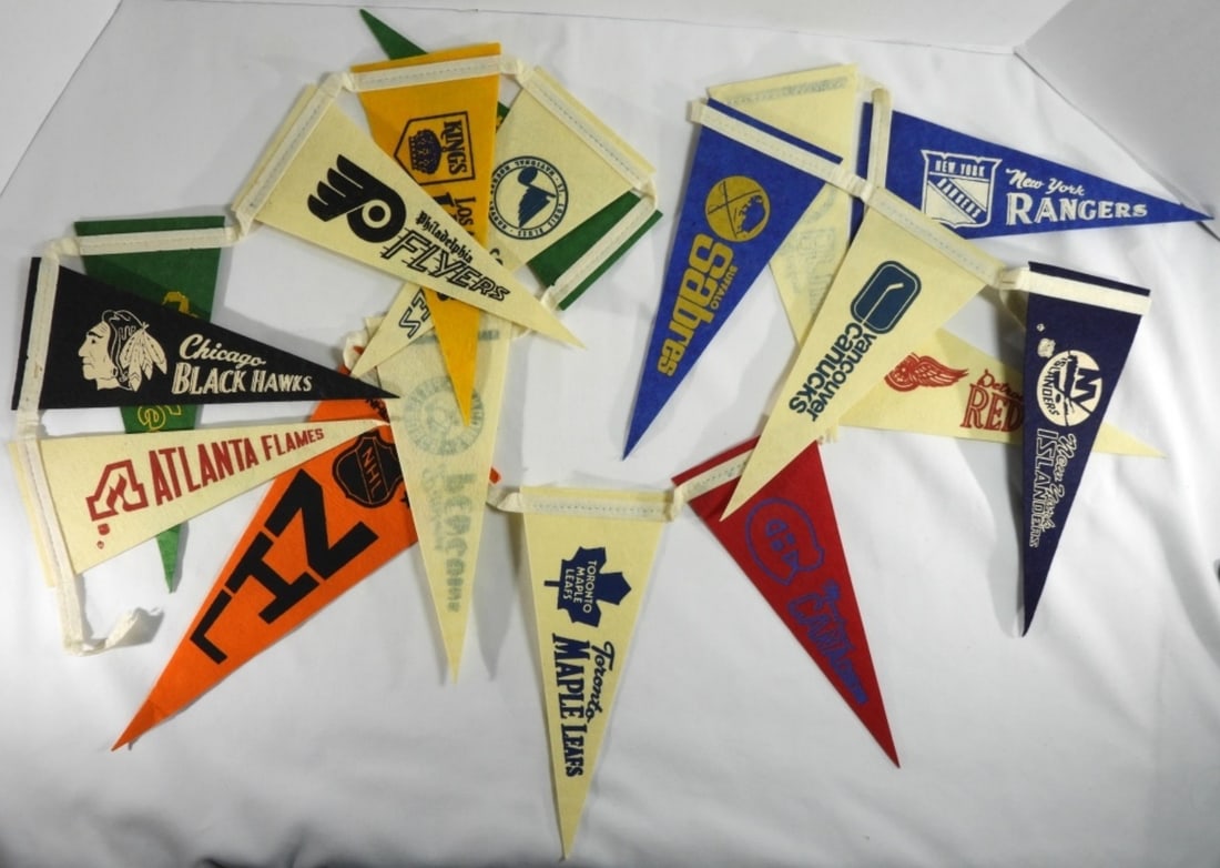 NHL Hockey Pennant String (1 of 2)