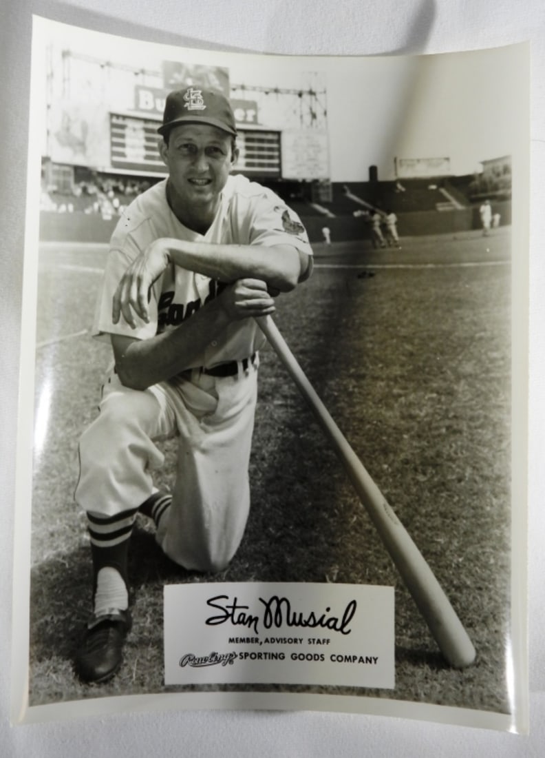 Stan Musial 1960s Staff Photo: In very good condition. Black & white. Staff photo