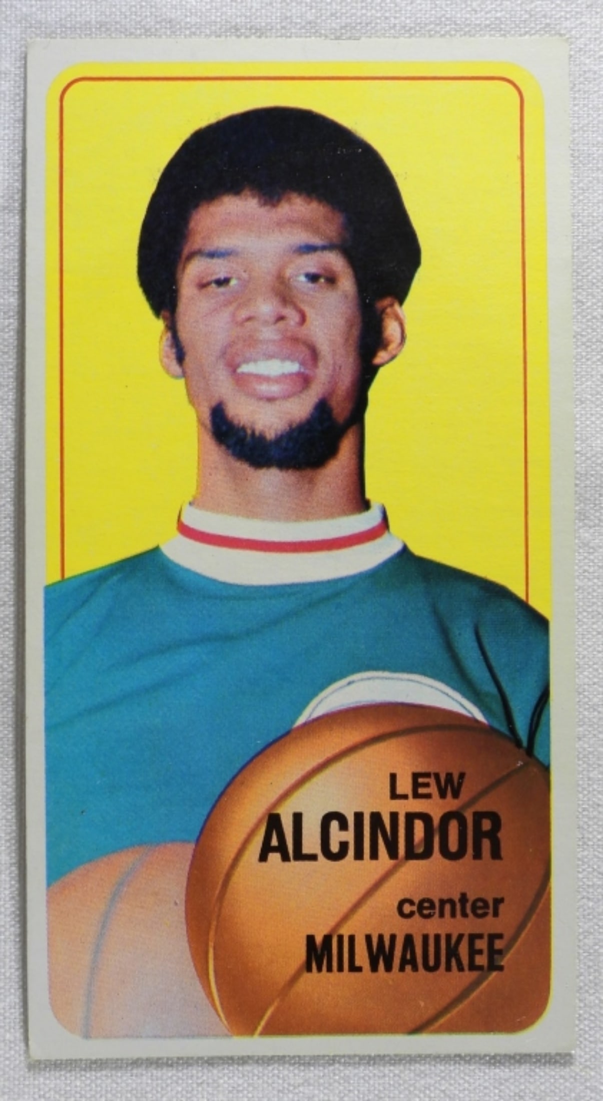1968 TOPPS Lew Alcindor Card: In Good Condition