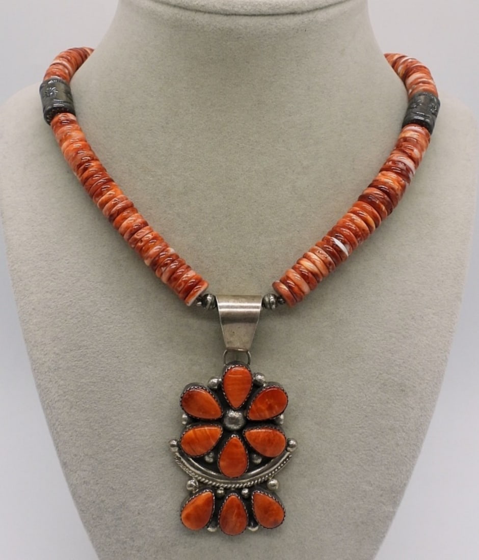 Native American Spiny Oyster Necklace (1 of 4)