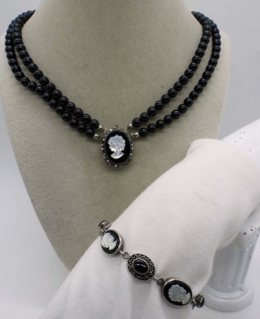 Mother of Pearl 925 Cameo Set (1 of 3)