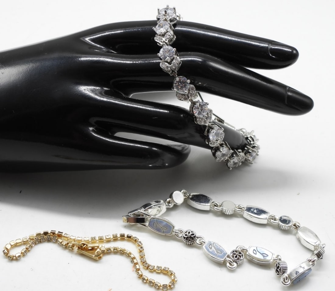(3) Costume Tennis Bracelets- Pretty Pieces: Bid live now!