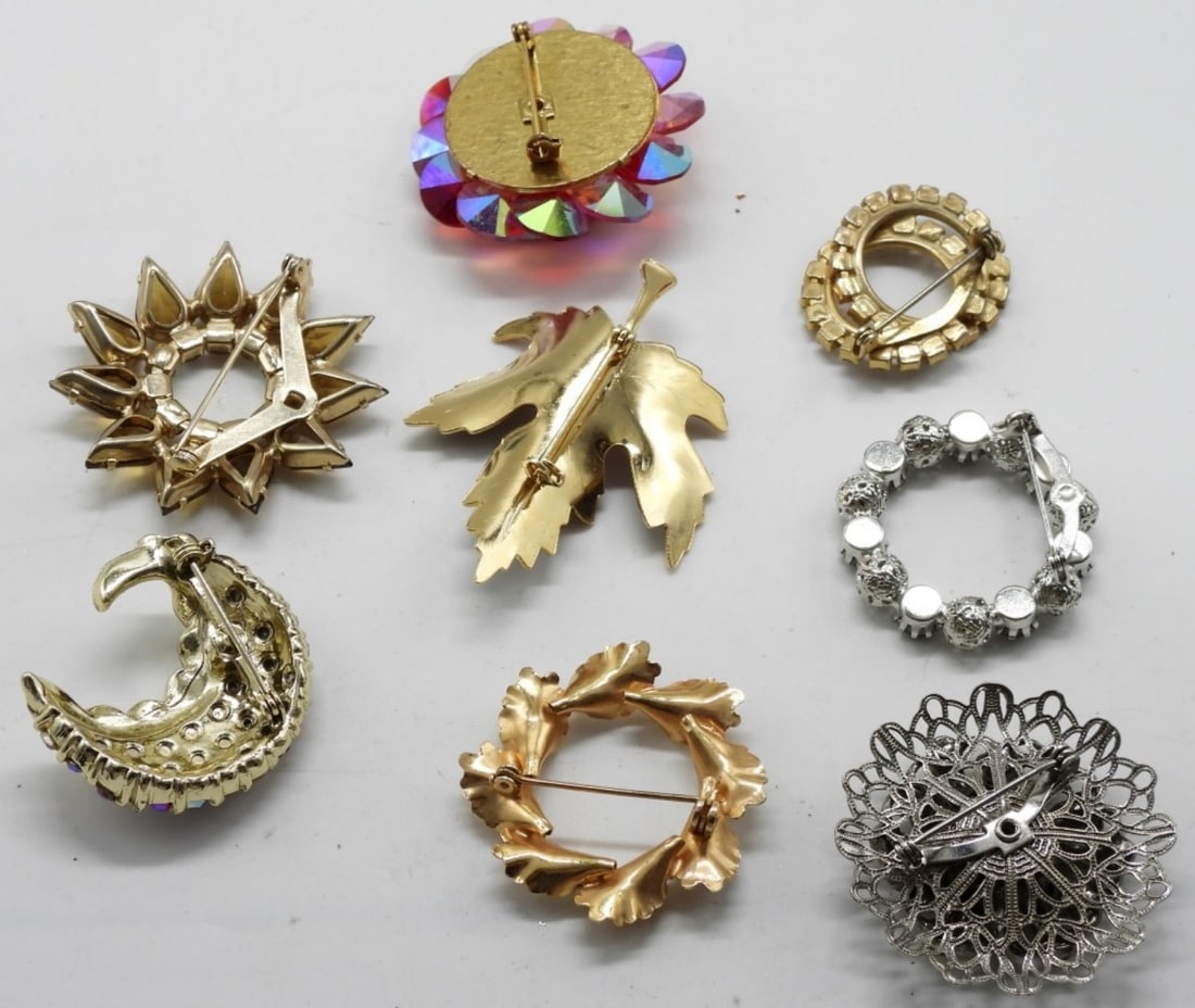 (8) Brooches - 2