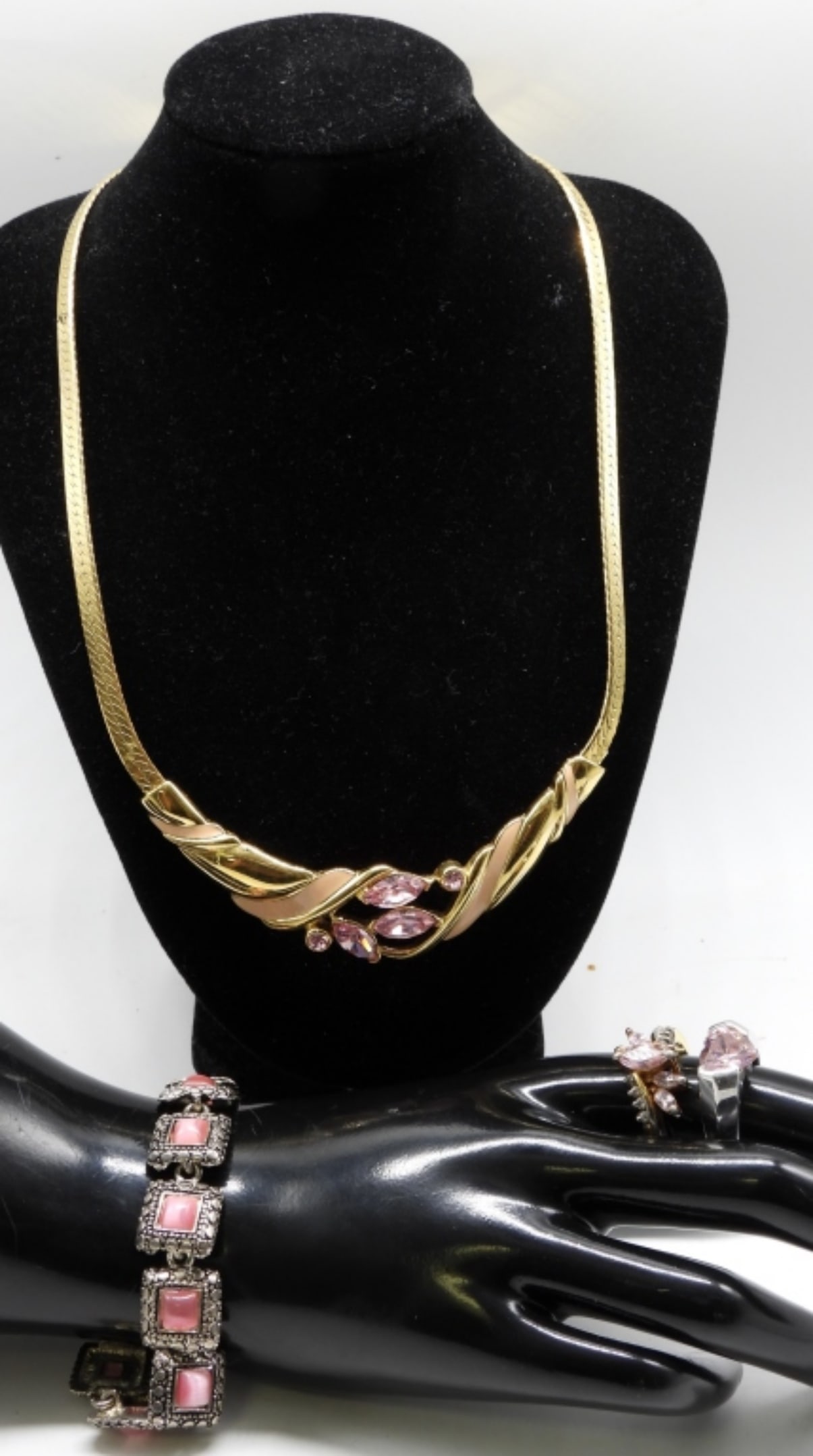 Gold-Tone & Pink Lot: 1 necklace, bracelet & 2 rings (7 & 9). Beautiful pieces