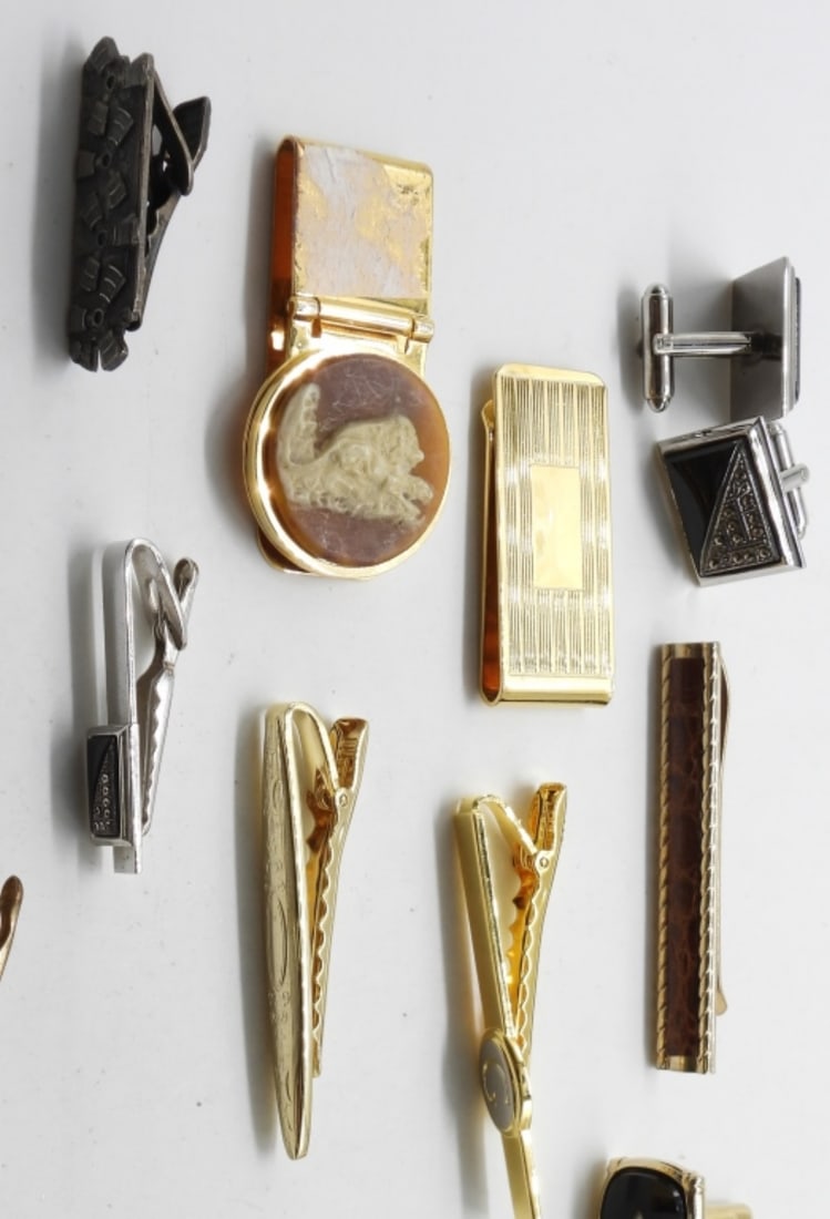 (13) Miscellaneous Accessory Lot - 2