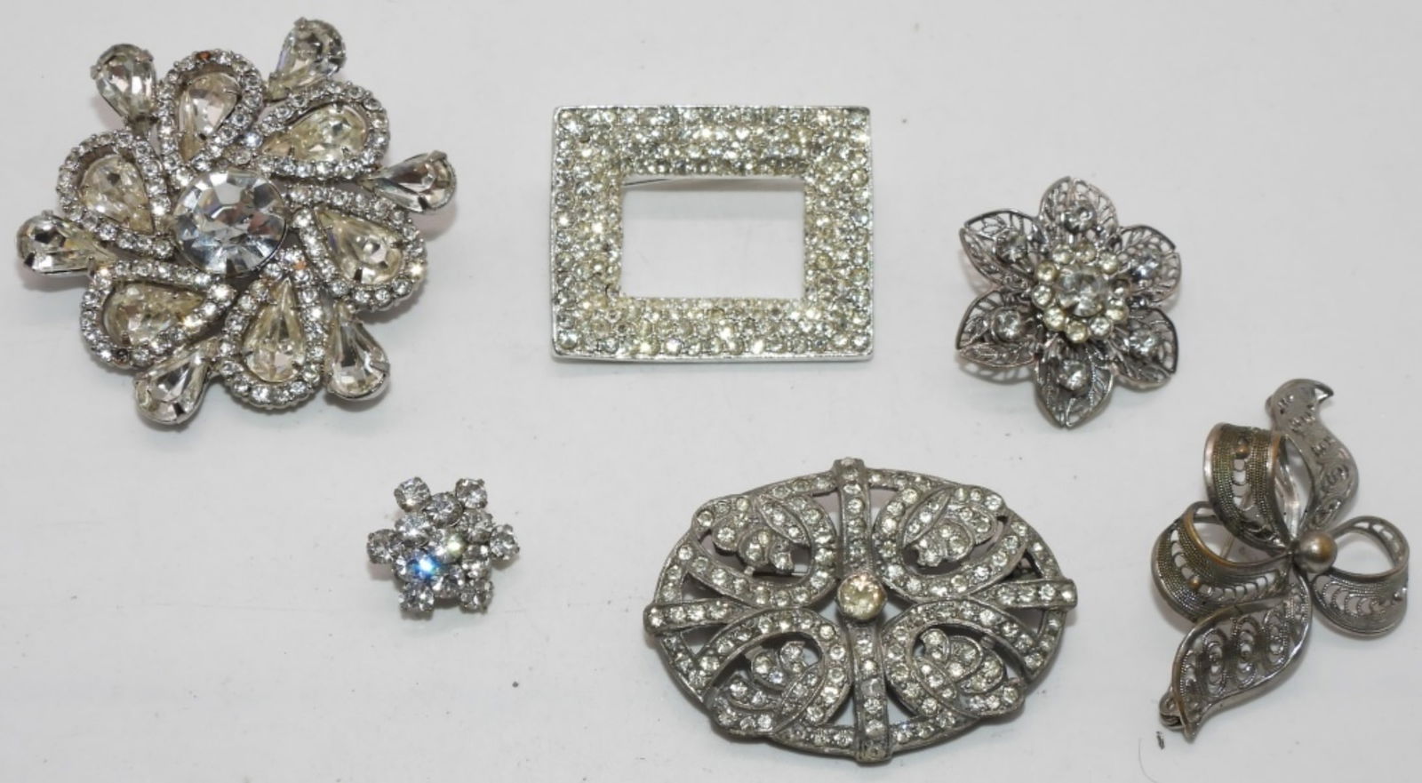 (6) Silver-Tone Brooches: Beautiful pieces