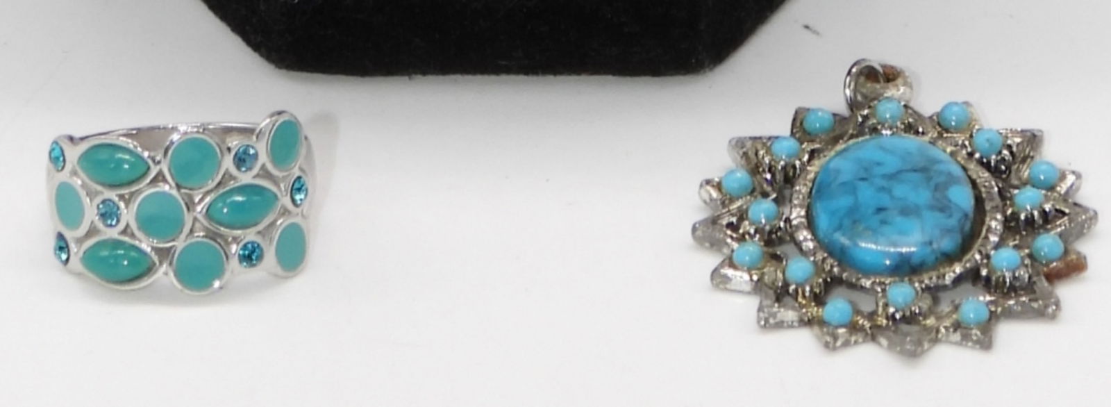 (3) Turquoise Lot - 3