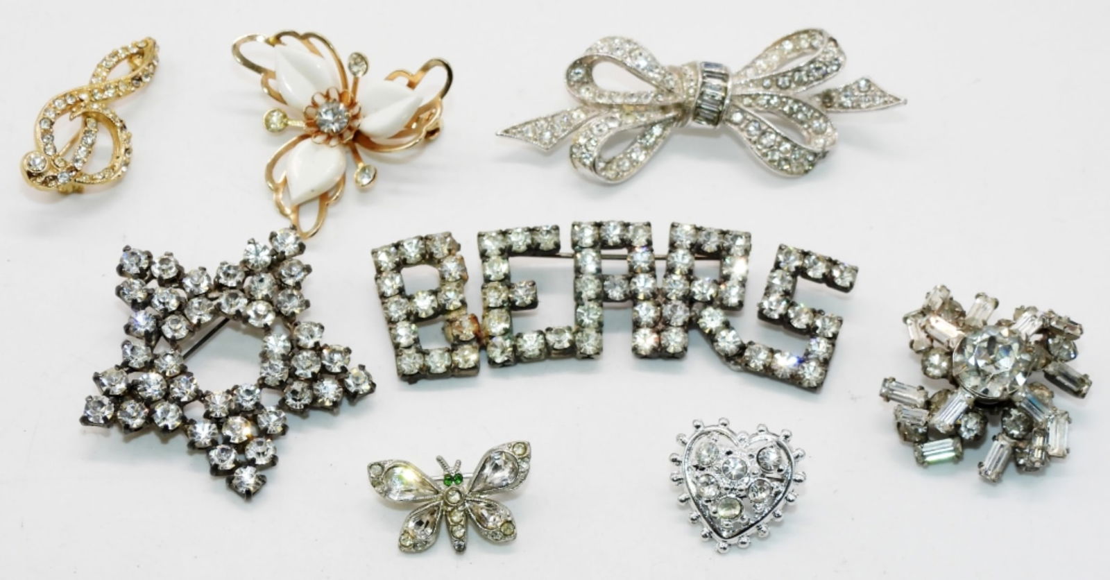 (8) Clear Rhinestone Brooches: Get your vintage needs here at vintageauctionsonline.com