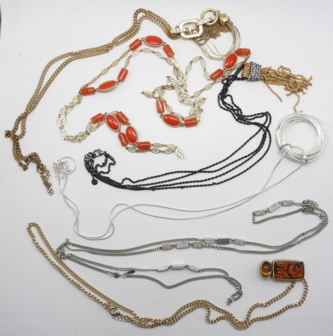 (6) Longer Dress Up Necklaces: Vintageauctionsonline.com