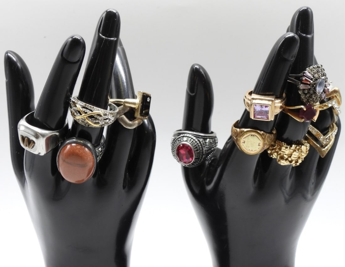 (13) Variety Of Fashion Rings: Size ranging from 4-11