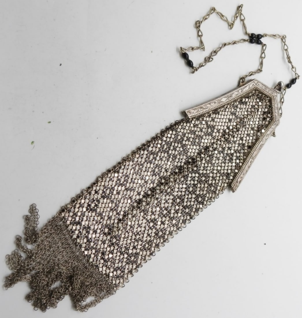 Flapper Purse: Cute little purse to go with your outfits!